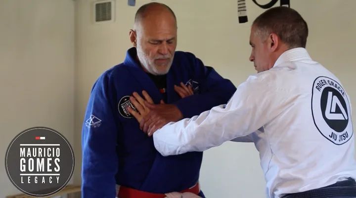 Defence Against a Two-Handed Push